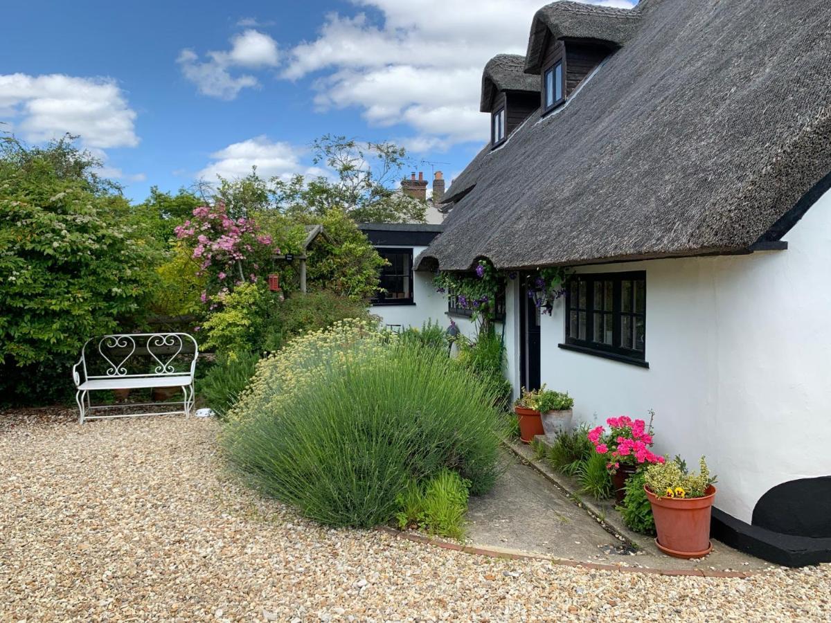 The Cottage Studio Wool Bagian luar foto