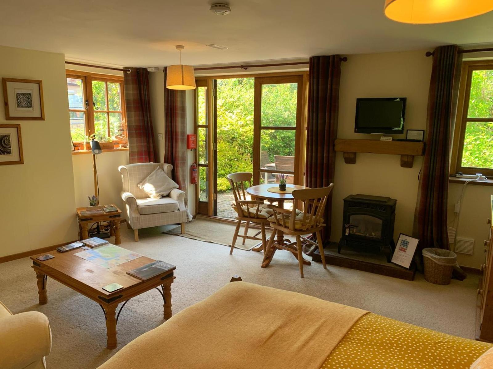 The Cottage Studio Wool Bagian luar foto